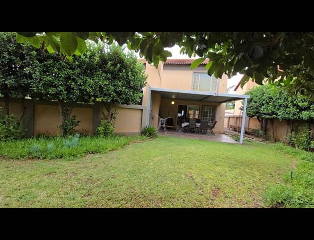 2 BEDROOM TOWNHOUSE FOR SALE IN ANNLIN